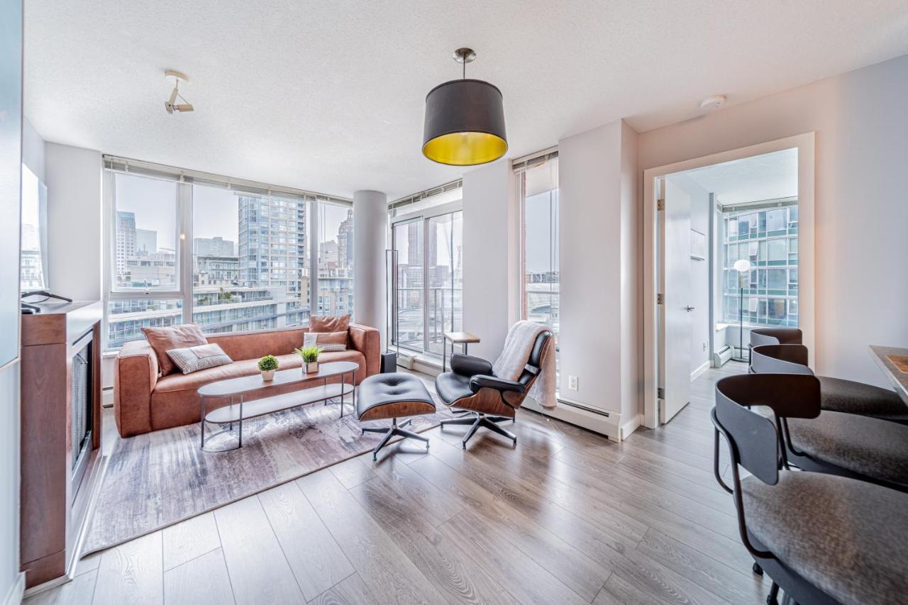 Amazing Views ! Leather Furniture ! Cozy Condo! Βανκούβερ Εξωτερικό φωτογραφία