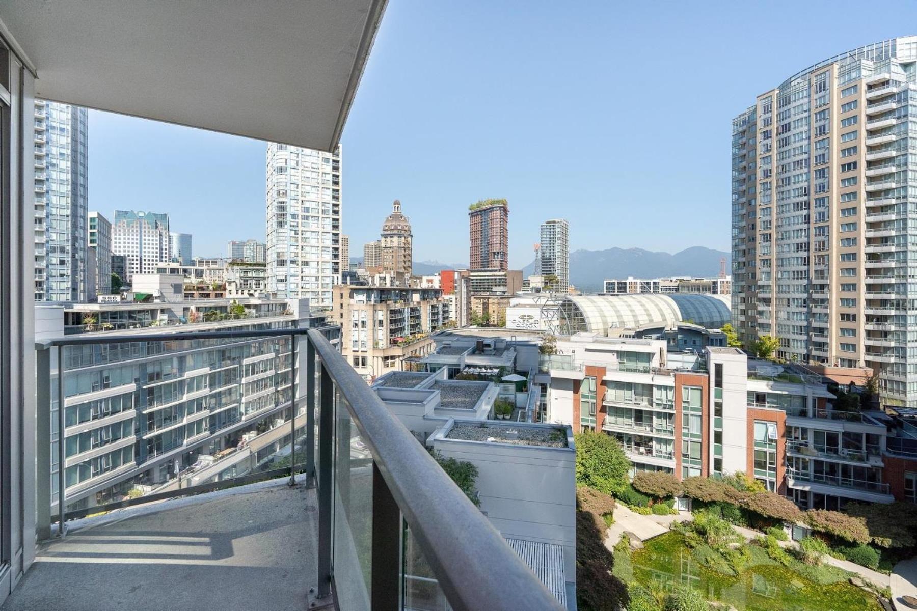 Amazing Views ! Leather Furniture ! Cozy Condo! Βανκούβερ Εξωτερικό φωτογραφία